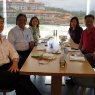 Mr. and Mrs. Sanvictores flanked by Dr. Ooi Chee Keong (JAGAM President) and Dr. Goh Nge Seung (JAGAM Secretary-General)